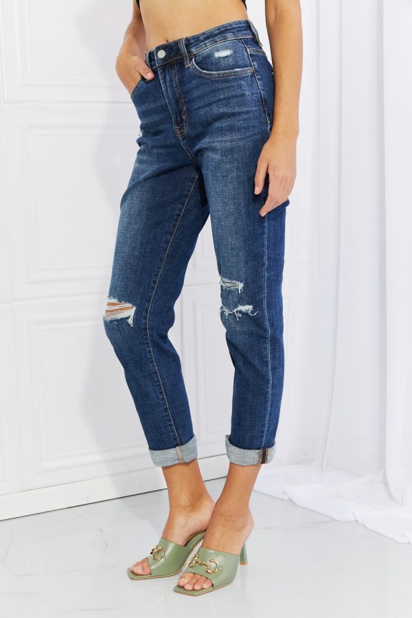Vervet by Flying Monkey Full Size Distressed Cropped Jeans with Pockets - Image 9