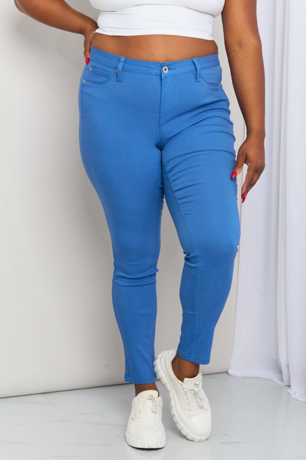 YMI Jeanswear Kate Hyper-Stretch Full Size Mid-Rise Skinny Jeans in Electric Blue - Image 6
