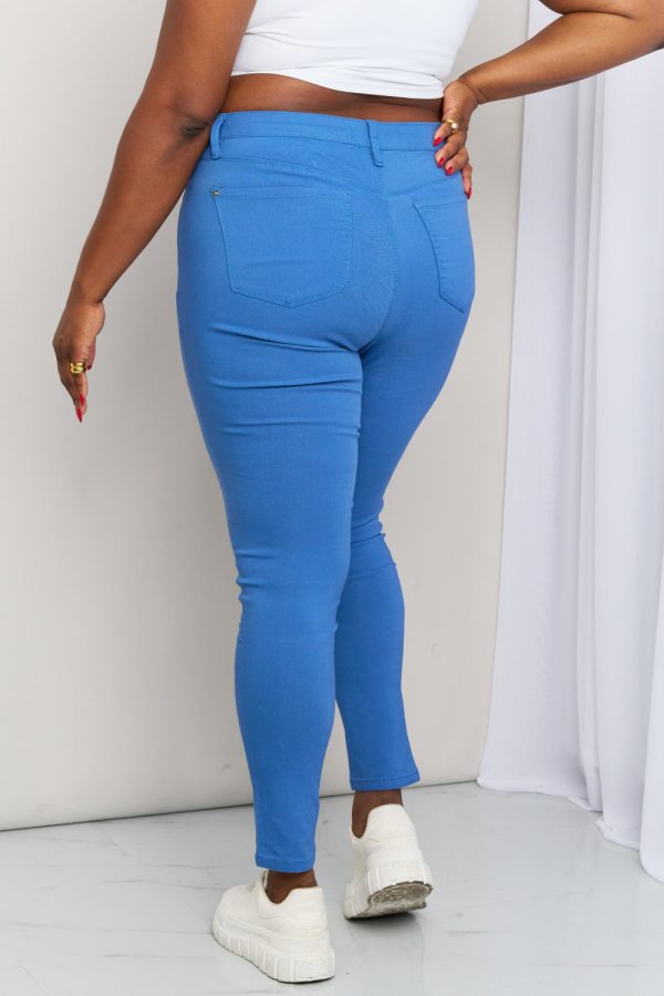 YMI Jeanswear Kate Hyper-Stretch Full Size Mid-Rise Skinny Jeans in Electric Blue - Image 8