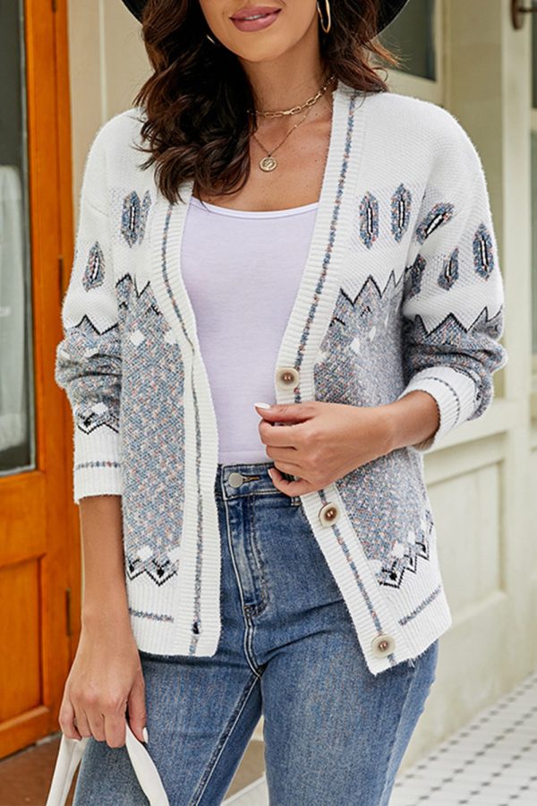 Printed V-Neck Buttoned Cardigan - Image 7