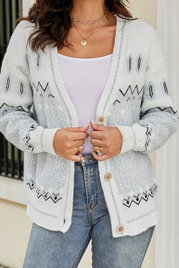Printed V-Neck Buttoned Cardigan - Image 10
