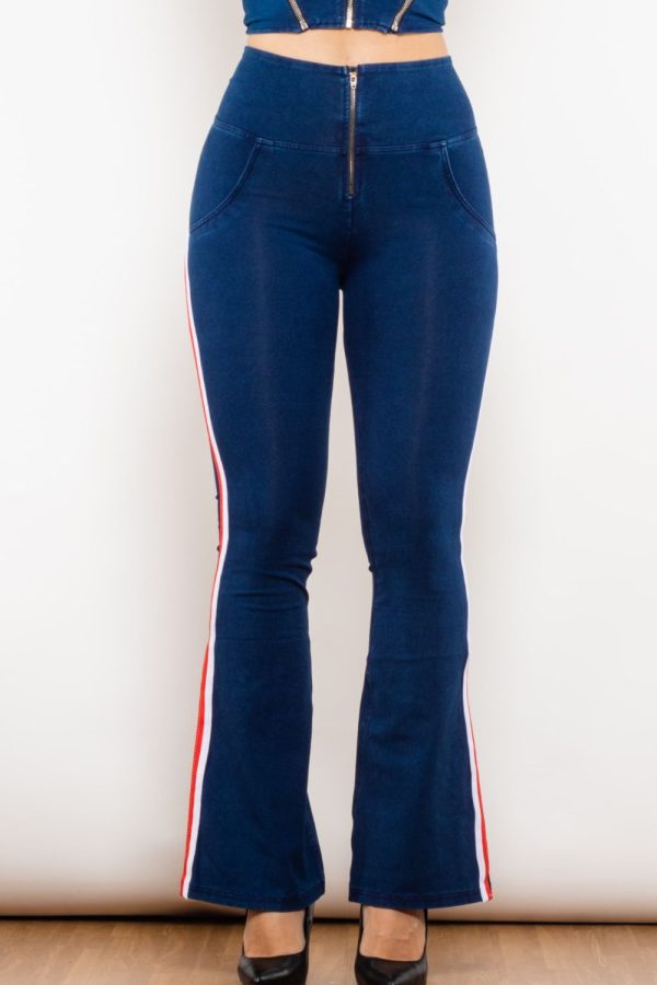 Side Stripe Zip Closure Bootcut Jeans - Image 2