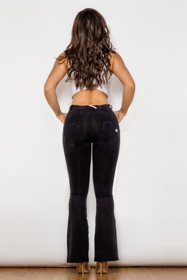 Buttoned Flare Jeans - Image 15