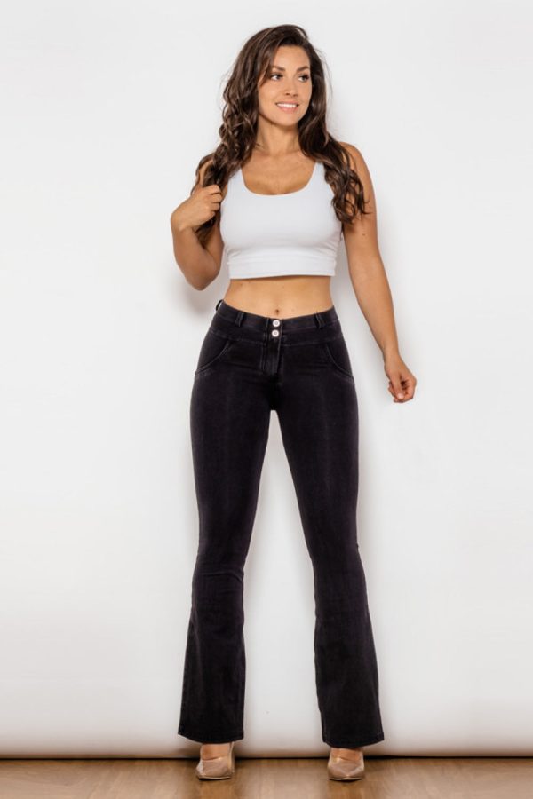 Buttoned Flare Jeans - Image 9