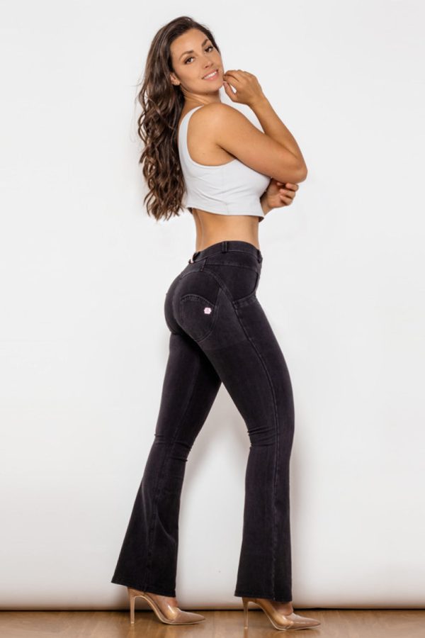 Buttoned Flare Jeans - Image 10