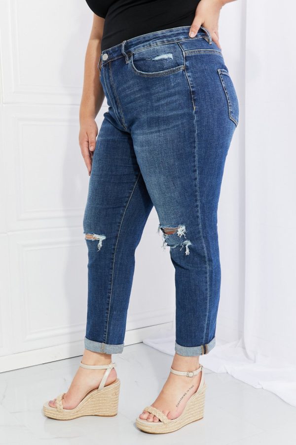 Vervet by Flying Monkey Full Size Distressed Cropped Jeans with Pockets - Image 3