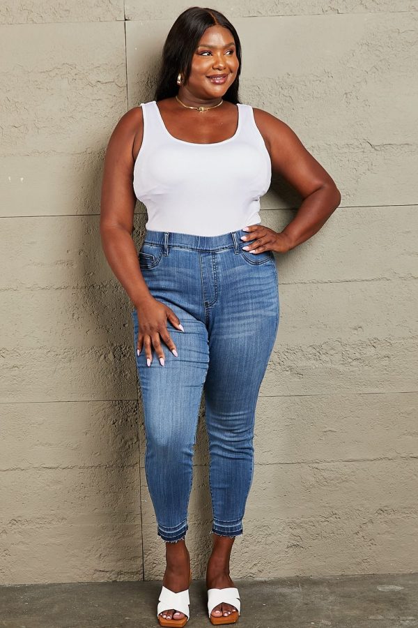 Judy Blue Janavie Full Size High Waisted Pull On Skinny Jeans - Image 5
